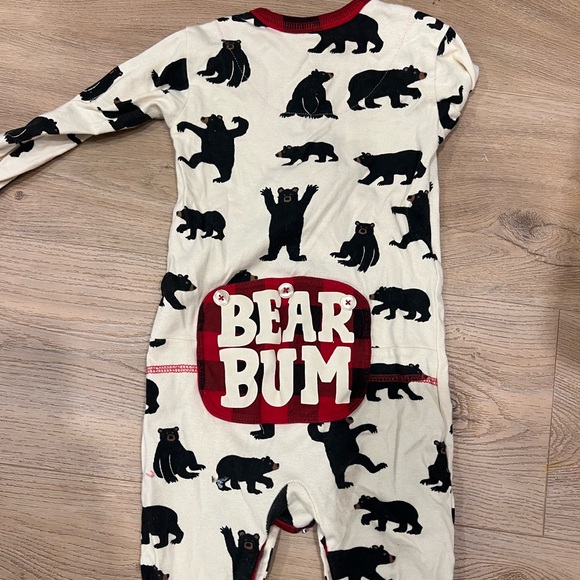 Hatley Black Bears Little Bear Bum Onesie 18-24 months - Picture 1 of 3